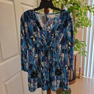 Women with Control Tunic tpo with shaper